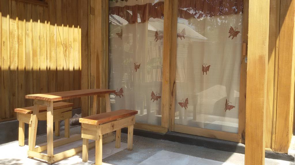 Beach Box Bungalow Gili Trawangan Rum bild
