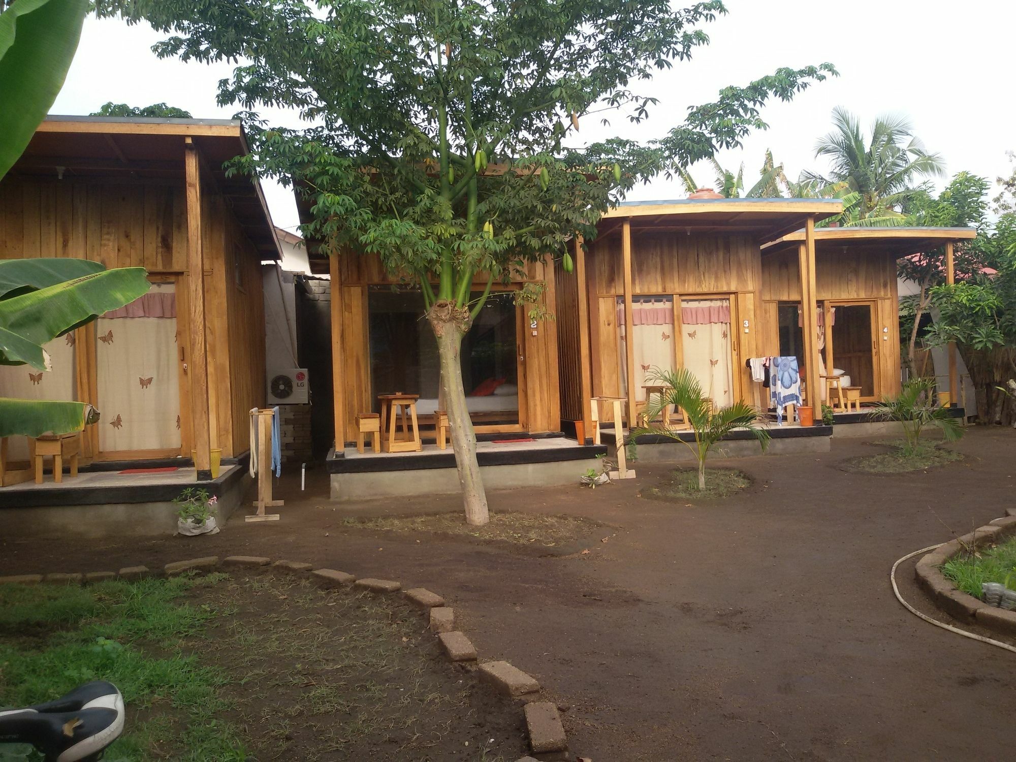 Beach Box Bungalow Gili Trawangan Exteriör bild